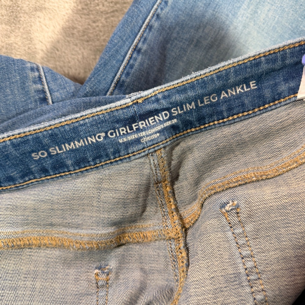 Chico's So Slimming Girlfriend Jeans Womens 12R Blue Floral Slim Leg Ankle - Picture 7 of 12